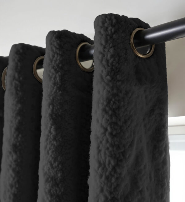 Teddy Gordijnen Black Out Ringen Zwart 300 x 250 - Afbeelding 3