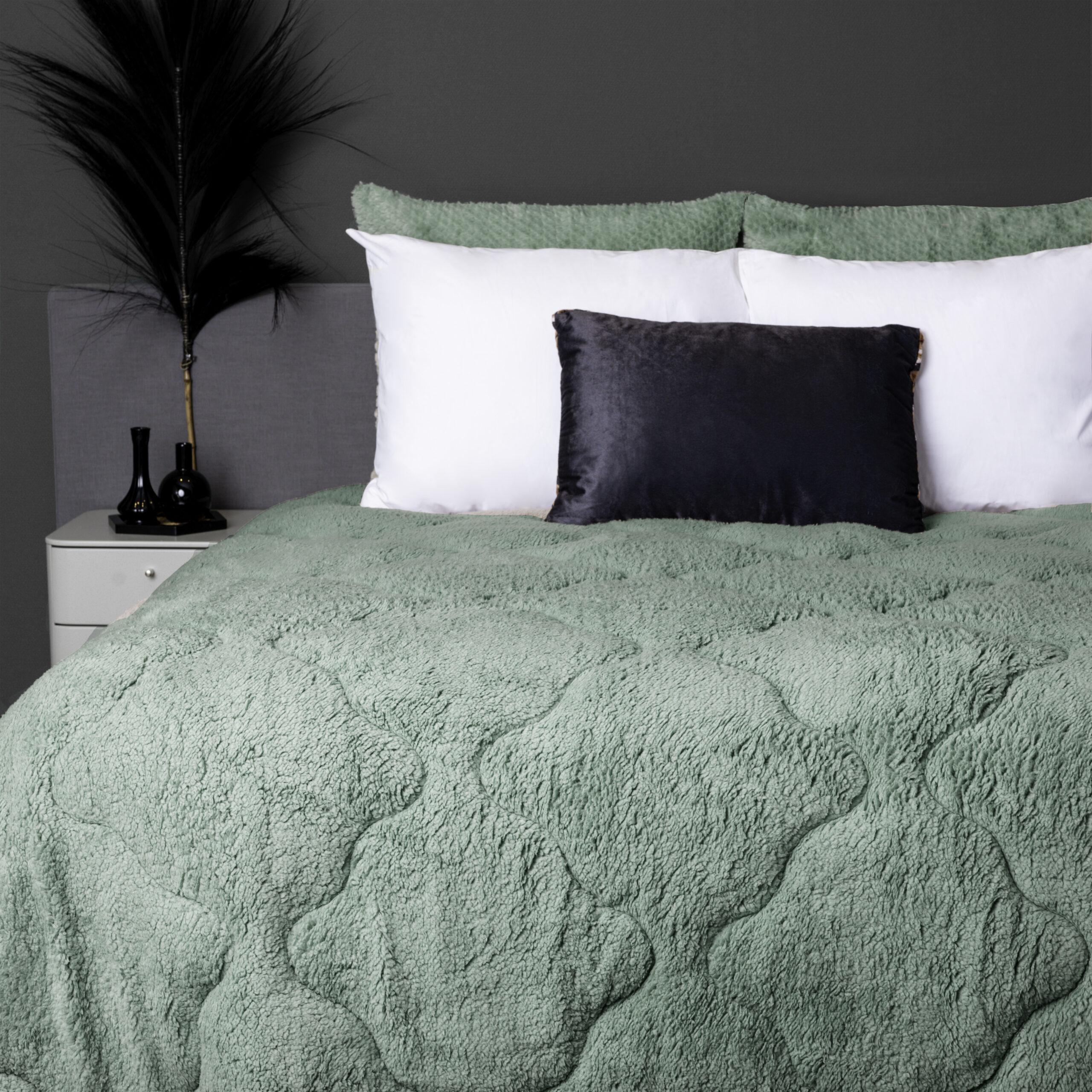 Lazy All-in one Lazy Dekbed Teddy Donker groen 200 x 200